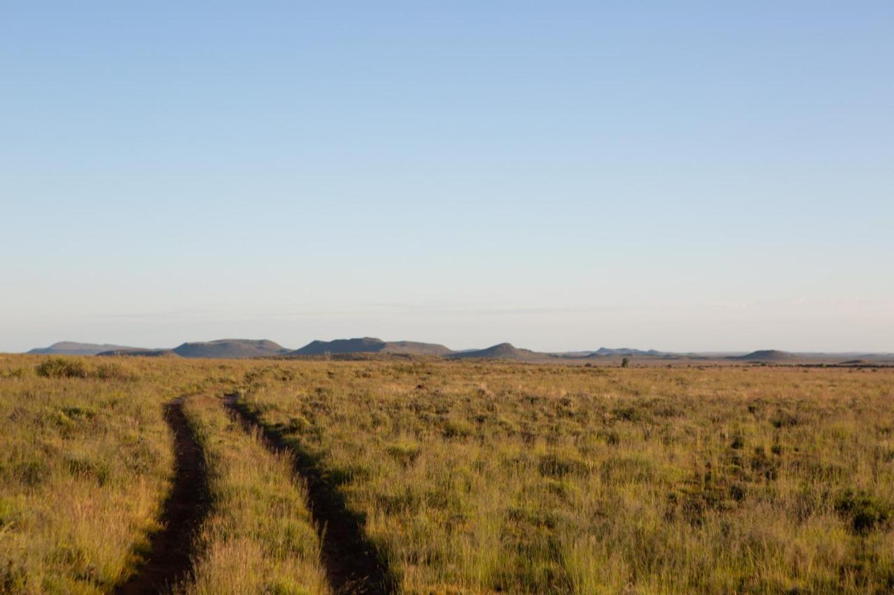 Sweetfontein Boutique Farm Lodge Britstown 外观 照片